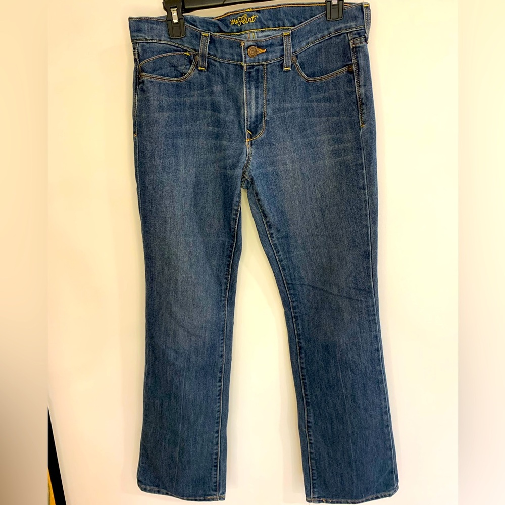 Old Navy The Flirt Size 8 Regular Jeans